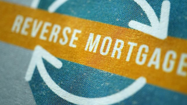 Senior Shareholders Get Another Shot at Reverse Mortgage Access
