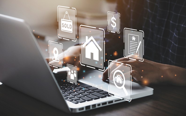 computer for property sales & listings, Real Estate Agent agency & contractor, residential property, investment, housing project, property development real estate, choose a house buy online.