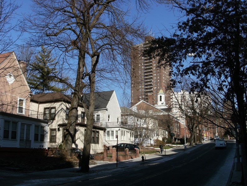 Kew Gardens, Queens