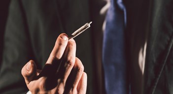 The Modern Way to Handle Marijuana Smoke The Modern Way to Handle Marijuana Smoke