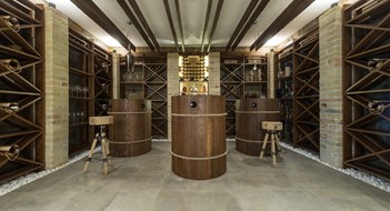 Maintaining ‘Niche’ Amenities Maintaining ‘Niche’ Amenities